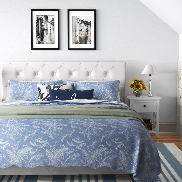 Andover Mills™ Salina Tufted Upholstered Low Profile Platform Bed